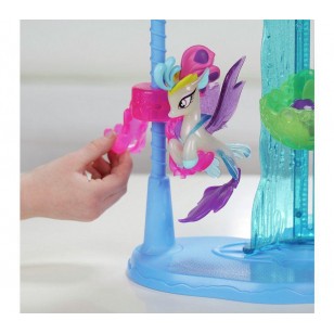 My Little Pony Canterlot ve Su Questria Sarayı