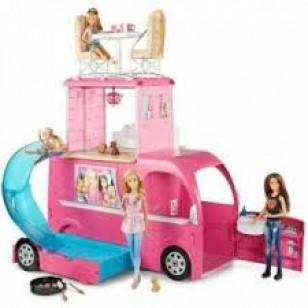 BARBİE PEMBE KARAVAN